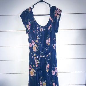 3/$30 Old Navy Off the Shoulder Floral Dress Large